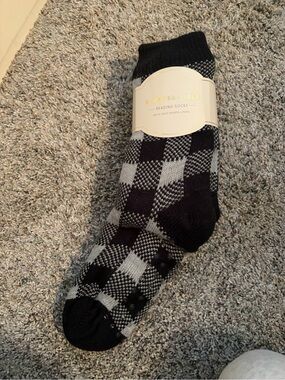 Barnes & Noble Black and Gray Checkered Reading Socks
